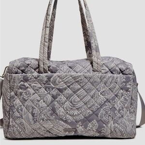 Vera Bradley large duffel travel bag